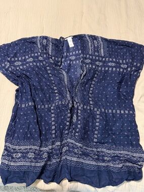 Maurices Navy Blue Patterned Women’s Kimono Top